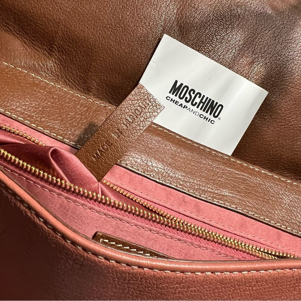 Moschino Vintage Cheap Chic Heart Leather Contrast Stitched Chain Chain Handbag - Picture 13 of 16